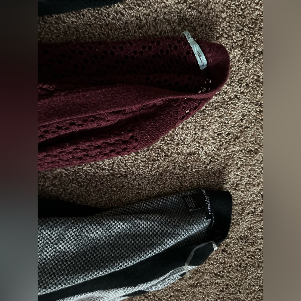 Cardigans ! - Picture 4 of 4